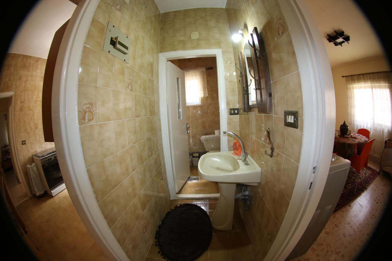 Alice & Andrew Apt. Few Steps To Madaba Old City Center Exteriör bild