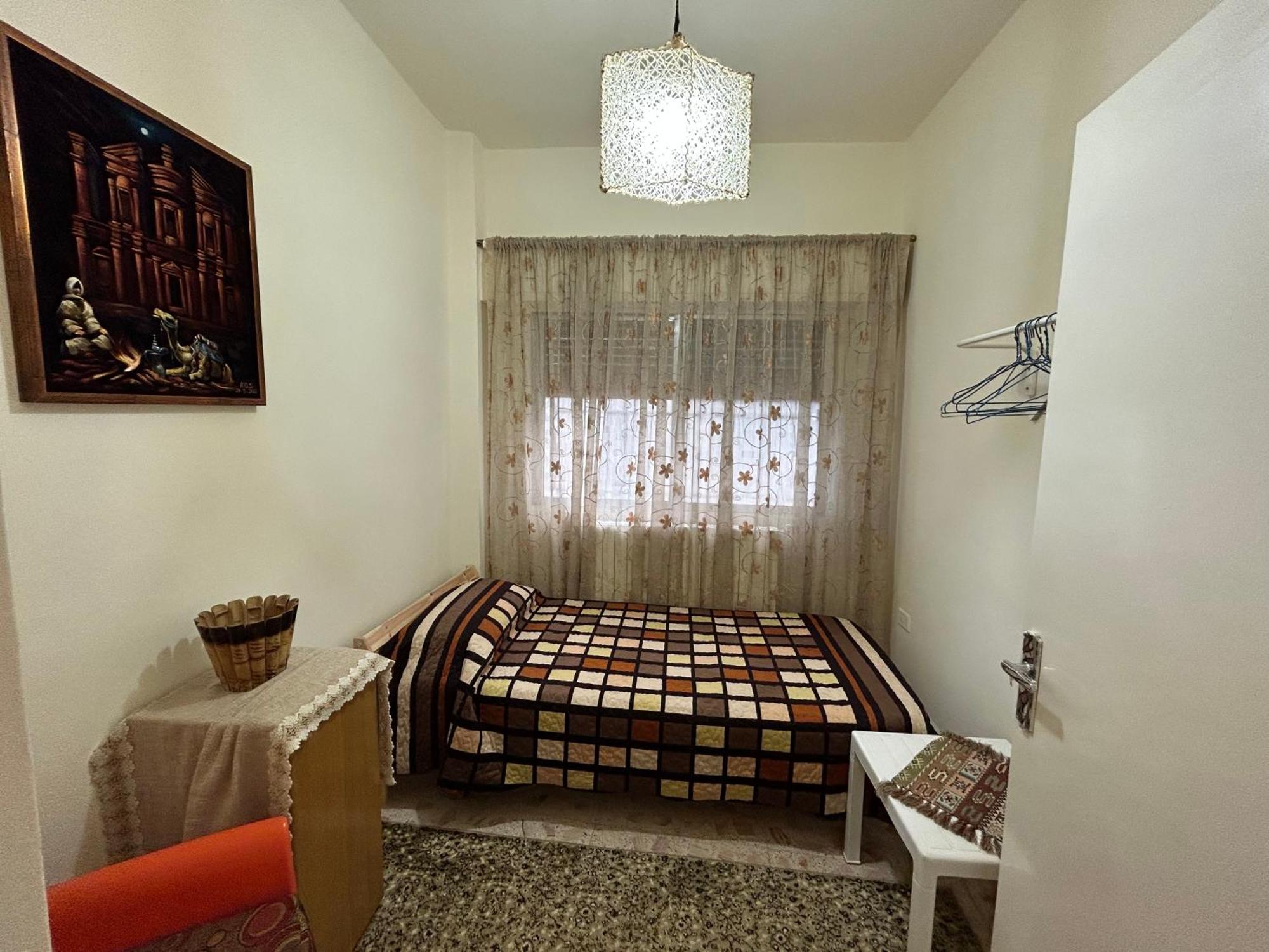 Alice & Andrew Apt. Few Steps To Madaba Old City Center Exteriör bild